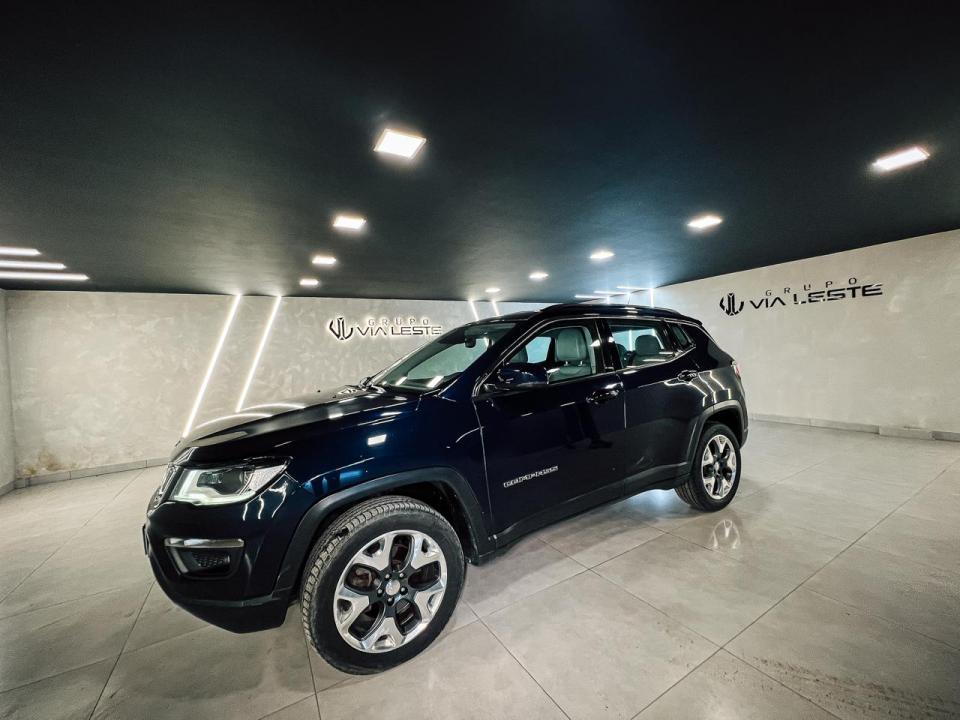 Fotografia do carro COMPASS - LONGITUDE 2.0 4X4 DIES. 16V AUT.  2019
