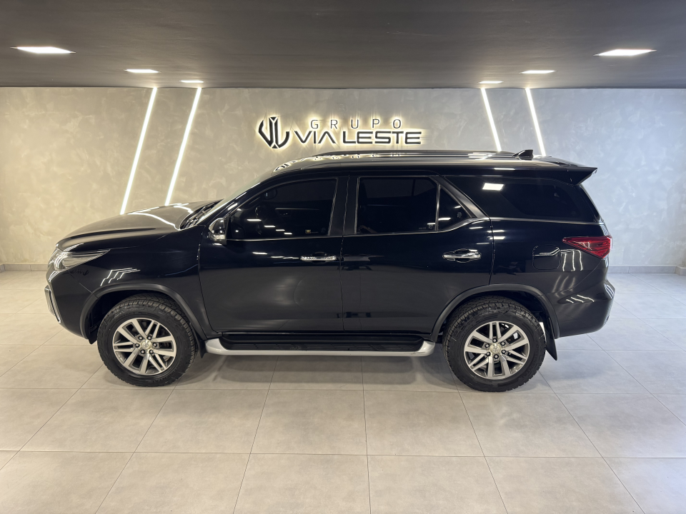 SW4 SRX 4X4 2.8 TDI DIESEL MODELO 2017