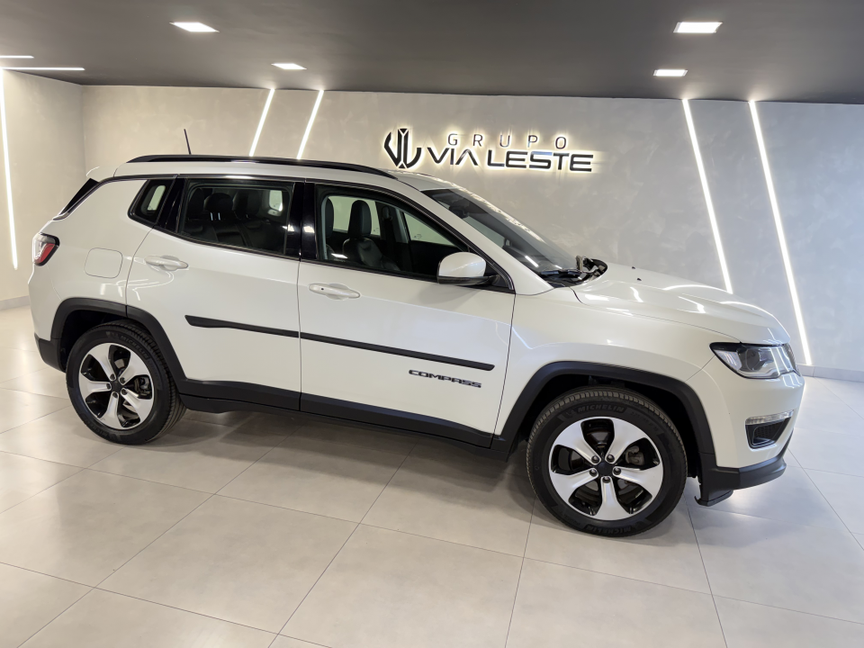 COMPASS LONGITUDE 2.0 AUT MODELO 2017